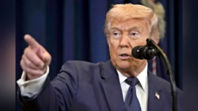 トランプ大統領、原油価格安定化へ制裁一部解除を表明…ロシア制裁緩和示唆か