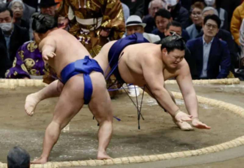 大相撲春場所３日目、横綱大の里が藤ノ川に敗れ３連敗　若手藤ノ川が初金星