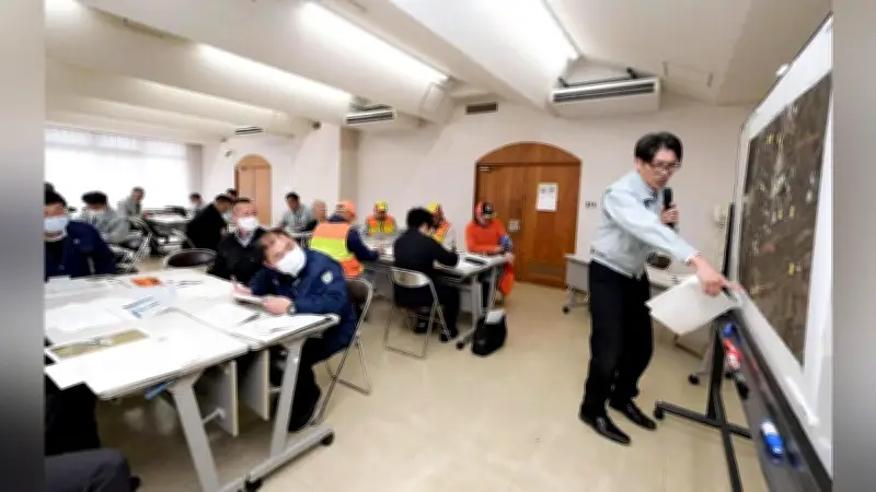 兵庫県養父市がクマ緊急銃猟マニュアルを作成、机上訓練で手順確認