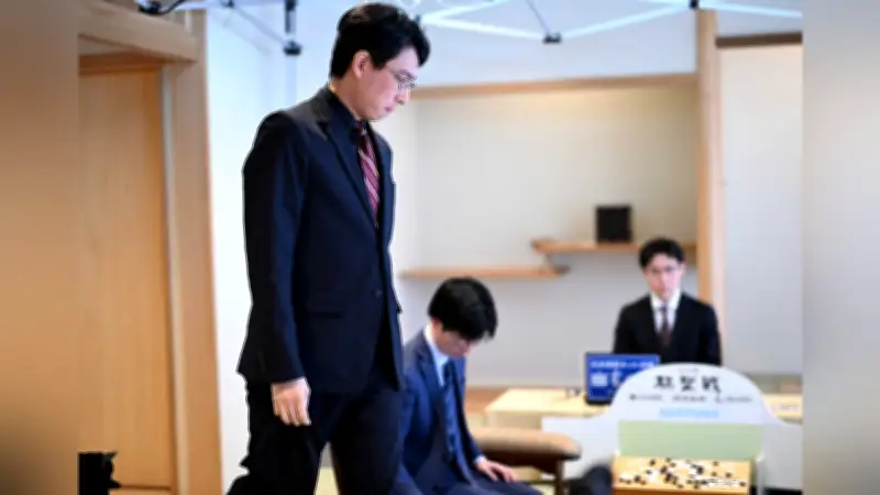 棋聖戦第５局、一力棋聖が大長考の末に放ったノゾキ、中央の大石は厳しくも土俵を割らない強い意志