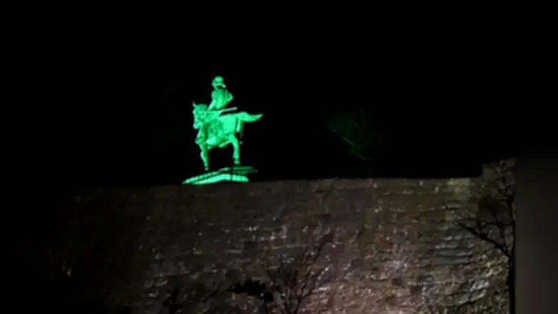 棋聖戦第５局、天王山の激闘！伊達政宗像が見守る仙台の夜戦