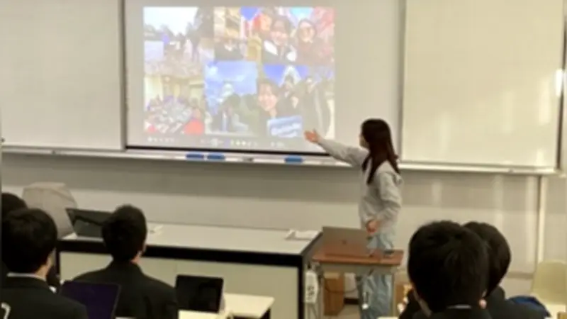 神戸龍谷で卒業生２人が留学体験を語る、現地での学びや進路への影響を後輩に伝授