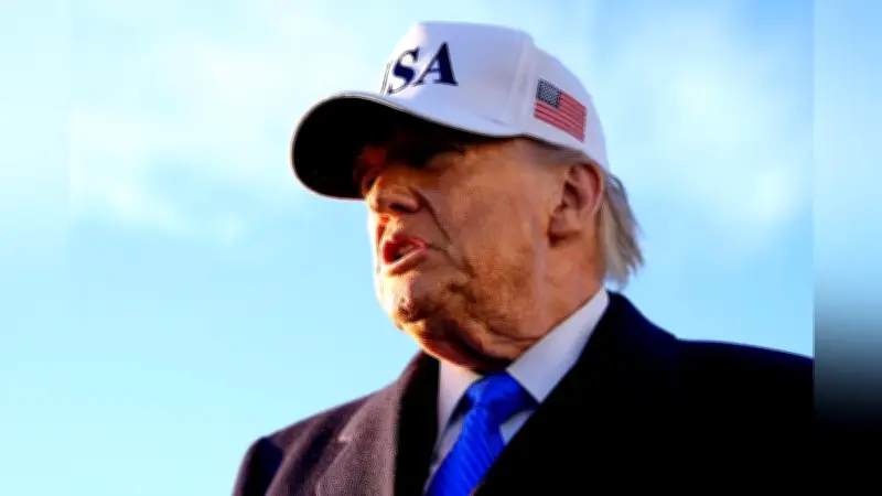 トランプ氏、イラン停戦合意を拒否「条件不十分」 モジタバ師には降伏呼びかけ