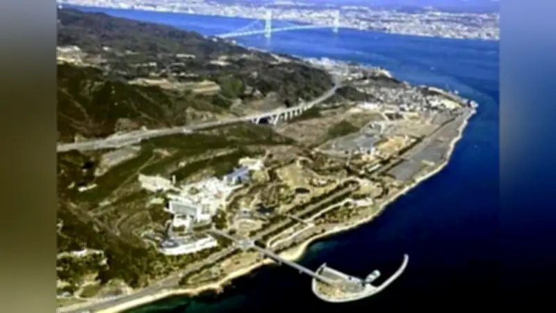 安藤忠雄氏設計の淡路夢舞台中核施設売却へ 兵庫県が公募開始、地域投資拠点として再生目指す