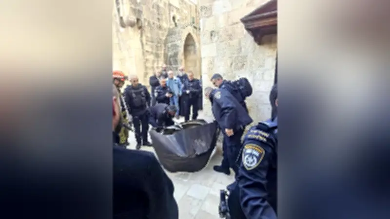 エルサレム旧市街にイラン発ミサイル破片落下 聖墳墓教会隣接地も被害