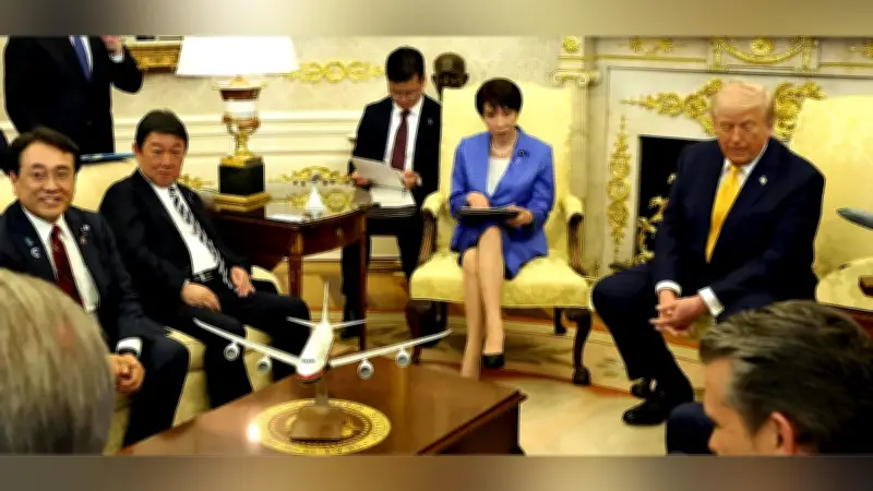 茂木外相が首相訪米で急きょ同行、トランプ氏の想定外質問に「助け舟」で上機嫌に