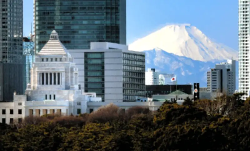 富士山大規模噴火に備え初の対策協議会開催 首都圏のライフラインや物流対策を議論