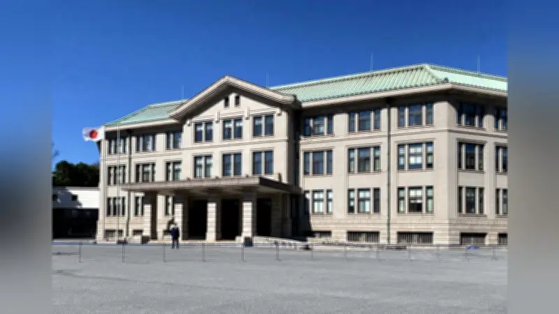 天皇陛下、風邪症状から回復し公務復帰 皇居で認証官任命式に臨む