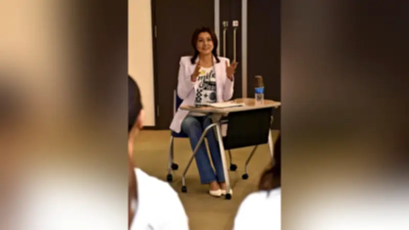 藤原紀香さん、関西大客員教授に就任 ボランティア活動の意義を学生に熱弁