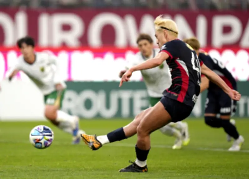 J1百年構想リーグ第5節：鹿島が4連勝で首位独走、千葉が初勝利を挙げる