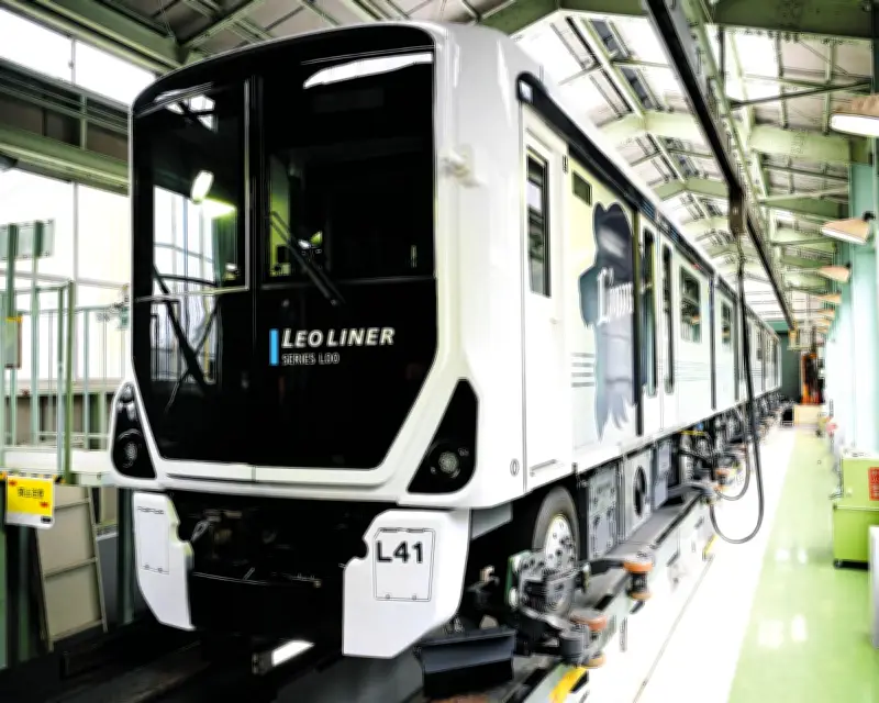 西武山口線「L00系」は「れお系」と読む！ 新型「レオライナー」第1編成を公開、3月27日デビュー