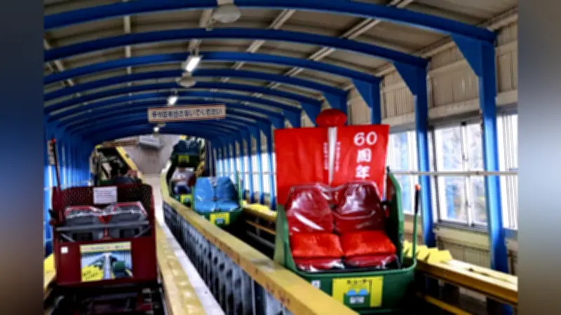 須磨浦カーレーター、還暦で再評価 「日本一乗り心地が悪い乗り物」がSNSでバズりV字回復