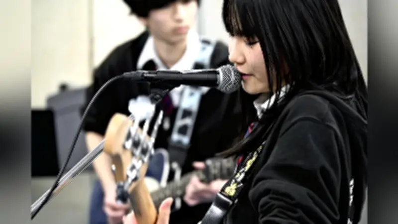 高校生バンド「フランスの真実？」が全国切符をつかむ軌跡～軽音楽SUMMITへの挑戦