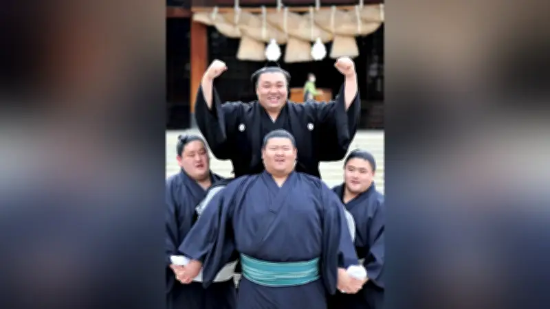大相撲春場所、照ノ富士が優勝決定戦を制し初日から全勝でV