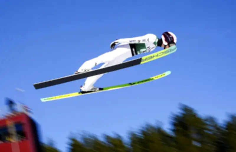 ノルディックスキーW杯複合混合団体スプリント、日本は8位に終わる 山本涼太と葛西優奈の奮闘も