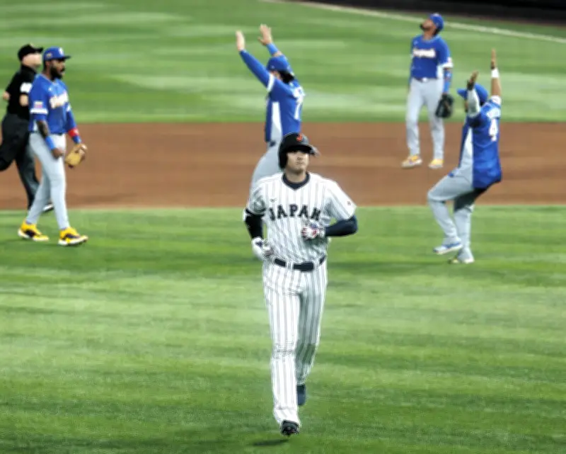 日本、WBC連覇ならず ベネズエラに逆転負けで初の4強逃す 準々決勝で5-8