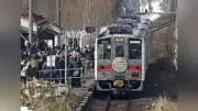 留萌線石狩沼田―深川間が最終運行 116年の歴史に幕 沿線住民や鉄道ファンが感謝の別れ