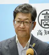 高知県知事給与、28年ぶり増額で月額131万円に 条例成立