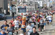 鈴木亜由子杯ハーフマラソン、5069人が豊橋の春を駆ける　ももクロ高城れにも参加