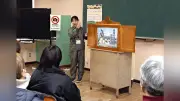 福島・浪江町で震災語り継ぐ紙芝居上演 「奇跡の学校」の記憶を次世代へ