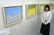 千葉の風景をグラデーションで描く 柏市の日本画家・森友紀恵さん作品展が船橋で開催