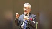 大隅良典氏が岡崎市で講演、小中高生に研究の魅力と知的好奇心の大切さを伝える