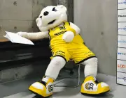 サンロッカーズ渋谷のマスコット・サンディー、マスコット総選挙で「参加辞退」から主将の励ましで復活