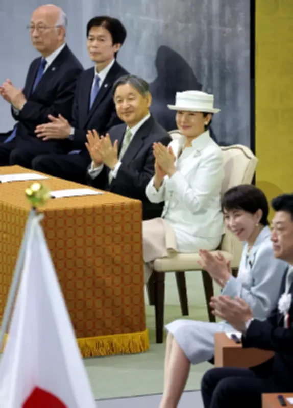 昭和100年式典に両陛下出席、首相「先人に学び果敢に挑戦」