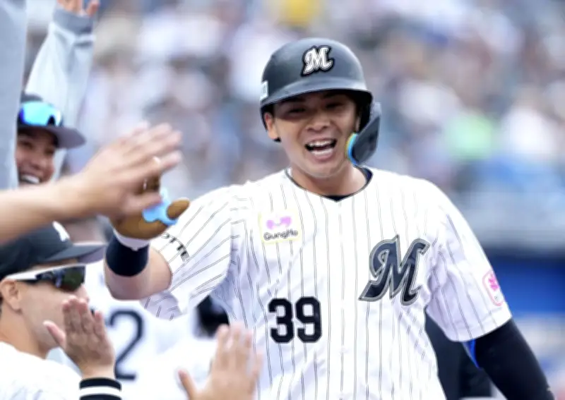 ロッテ井上、移籍後初本塁打で逆転勝利 今季初3連勝で最下位脱出