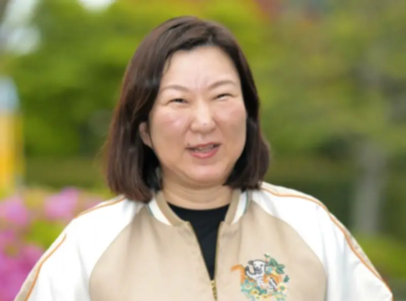 「留守宅にお邪魔しているイメージで」ジブリパーク公式パンフレット3冊、三浦しをんさんが書き下ろし