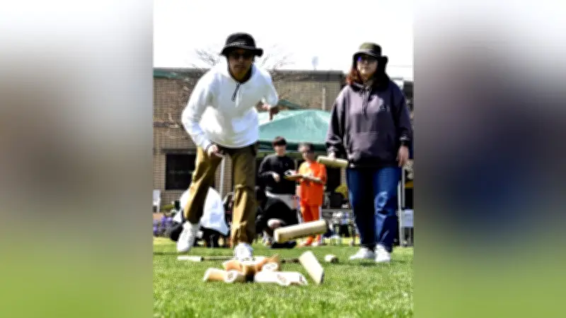 北九州市でフィンランド発祥スポーツ「モルック」大会開催、30チーム約100人が参加