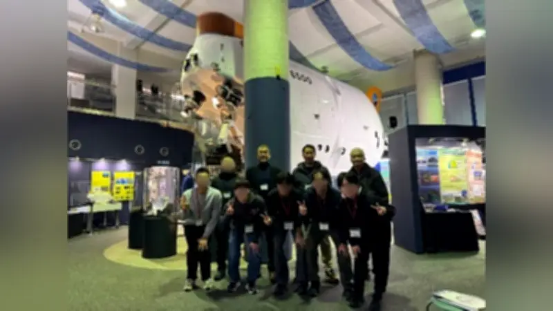 鎌倉学園の高校生が海洋研究開発機構を訪問、有人潜水船「しんかい6500」を見学