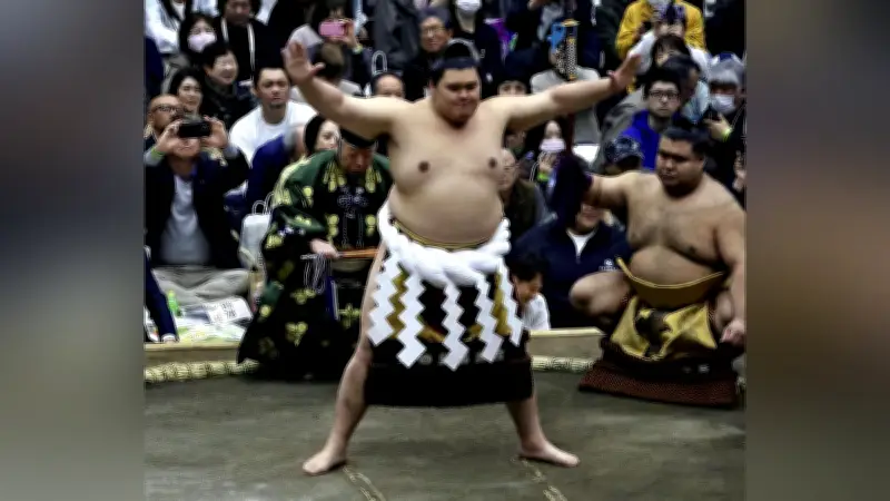 大相撲春巡業「小松場所」が8年ぶり開催、横綱大の里関の土俵入りに4500人熱狂