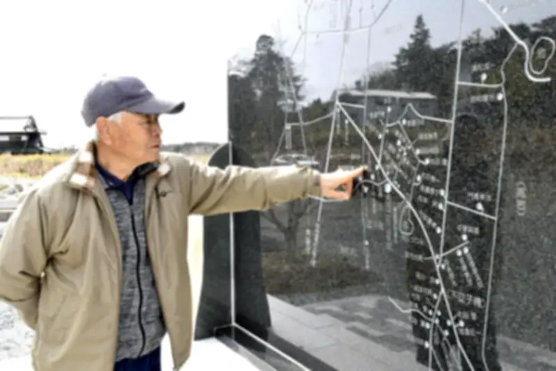 福島県の小学校で児童がプログラミング学習、AIロボットを操作