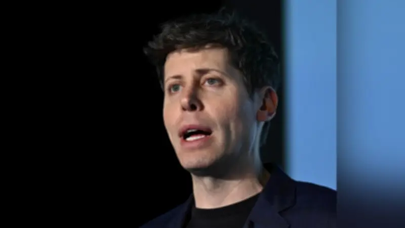 オープンAIアルトマンCEO宅に火炎瓶投げ込まれ門が燃える、20歳容疑者逮捕