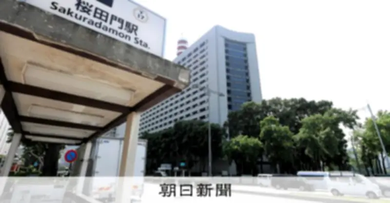 靖国神社例大祭妨害で韓国籍男を逮捕 横幕掲げ「やりたいことをやった」と供述