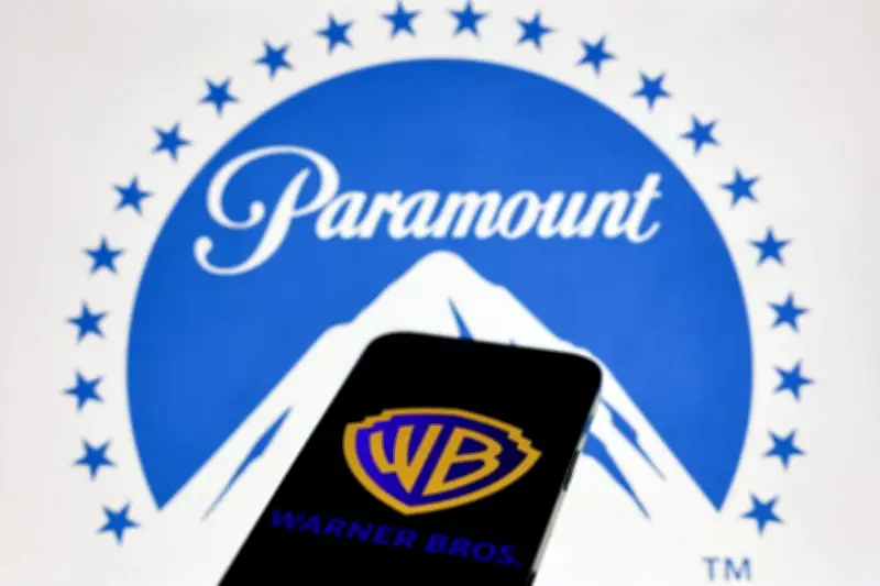 ワーナー巨額買収を承認、パラマウント案１７兆円で合意