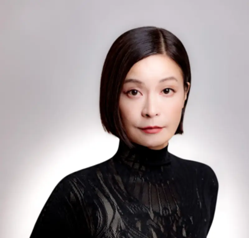 ＭＥＴが廣川玉枝さん作品を収蔵、レディー・ガガ衣装で注目のデザイナー