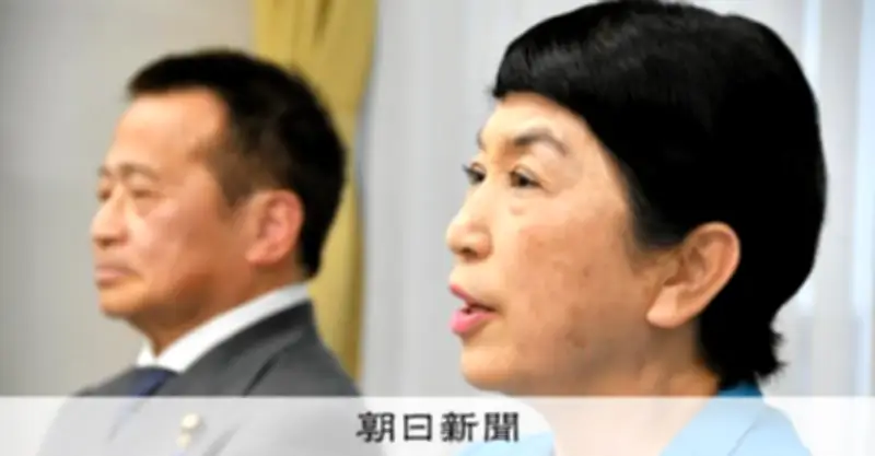 社民党大会で来賓が「発言封じ」批判、福島氏続投決定も亀裂再び