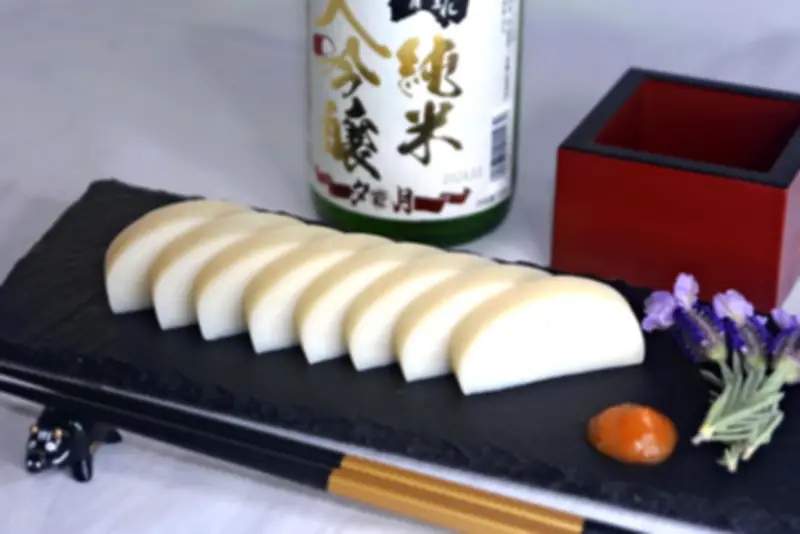 福島の老舗が開発「かまぼこの酒粕漬け」が人気、発酵ツーリズムで注目