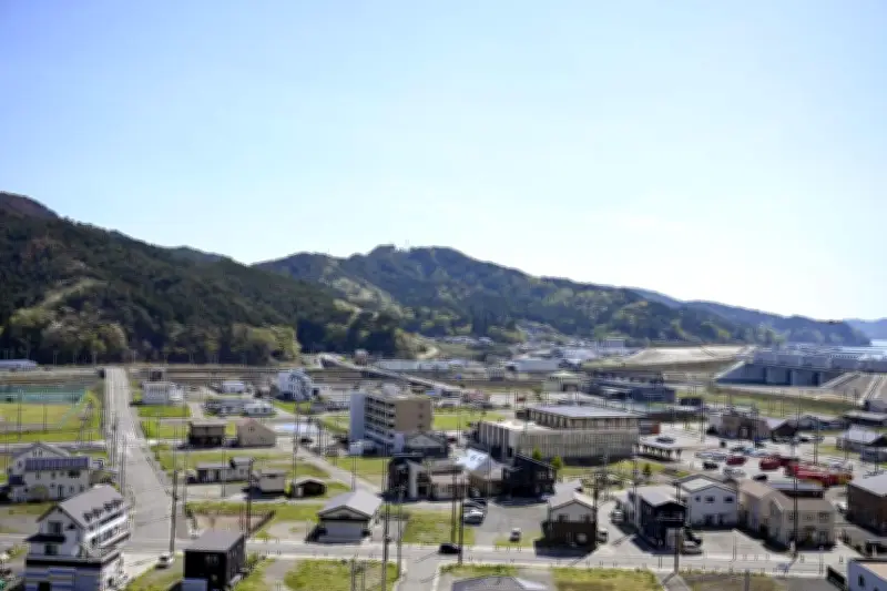 岩手山林火災、全避難指示解除も消火続く　日常生活戻る