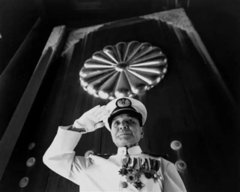 伊奈英次さんに「写真の町東川賞」国内作家賞、日本の近現代テーマに撮影