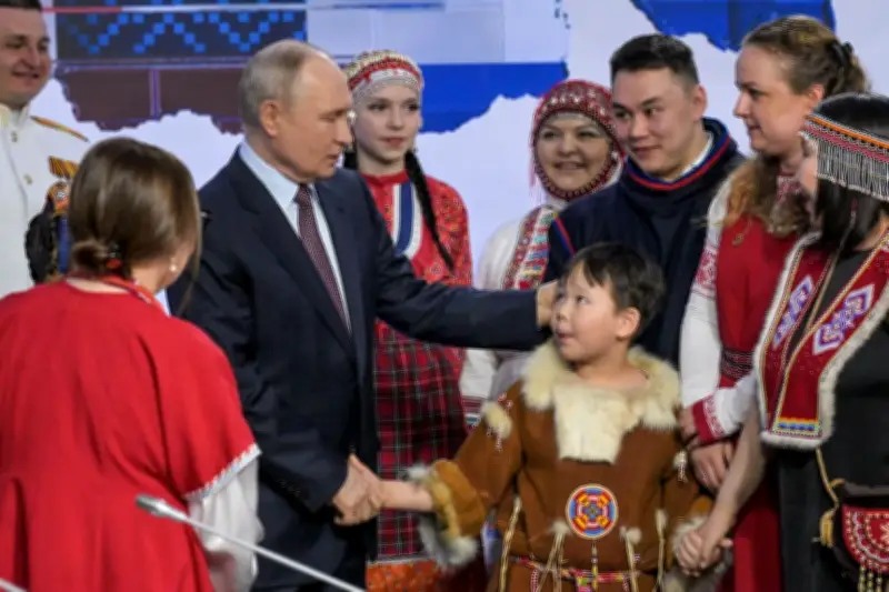 プーチン大統領、サハリンと大陸の架橋は「必要」と表明 少数民族と会合で