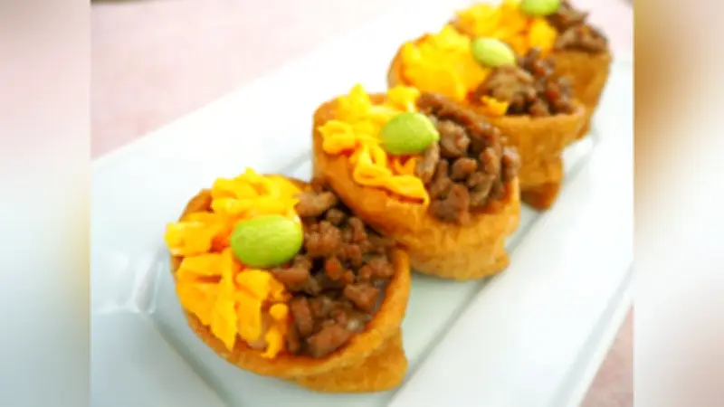 お花見に最適！オシャレな「そぼろのオープンいなり」レシピを紹介