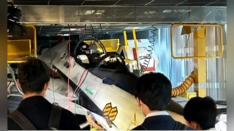 青山学院中等部が千葉工業大スカイツリーキャンパスで最先端ロボット技術を体験