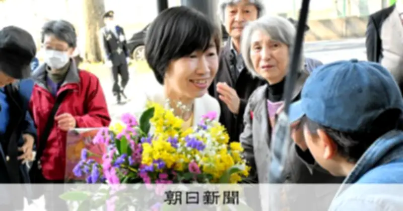 共産党籍の清瀬市長が初登庁 閉鎖図書館「即時再開検討」表明