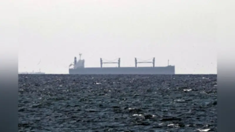 イラン、イラク船舶のホルムズ海峡通過を免責 米国批判に揺さぶりかける