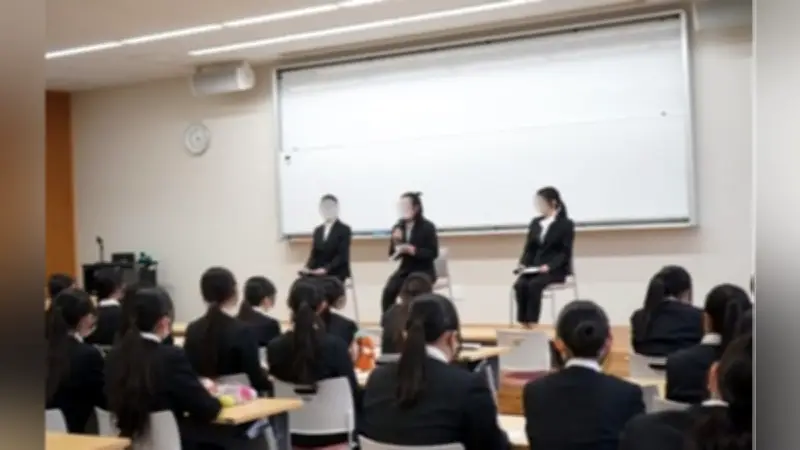 鎌倉国際文理で卒業生が大学受験講話、進路選択や英検取得の秘訣を後輩に伝授