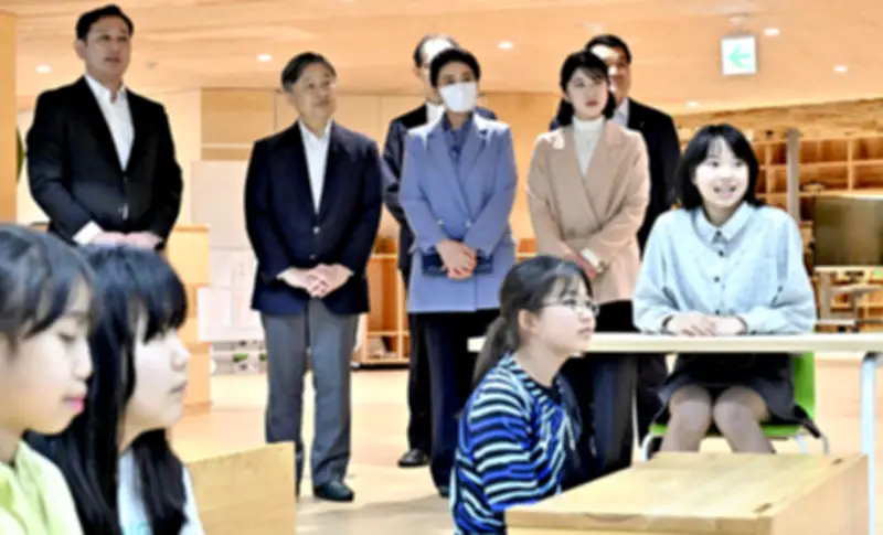 天皇皇后両陛下と愛子さま、福島復興視察で被災地に寄り添い激励