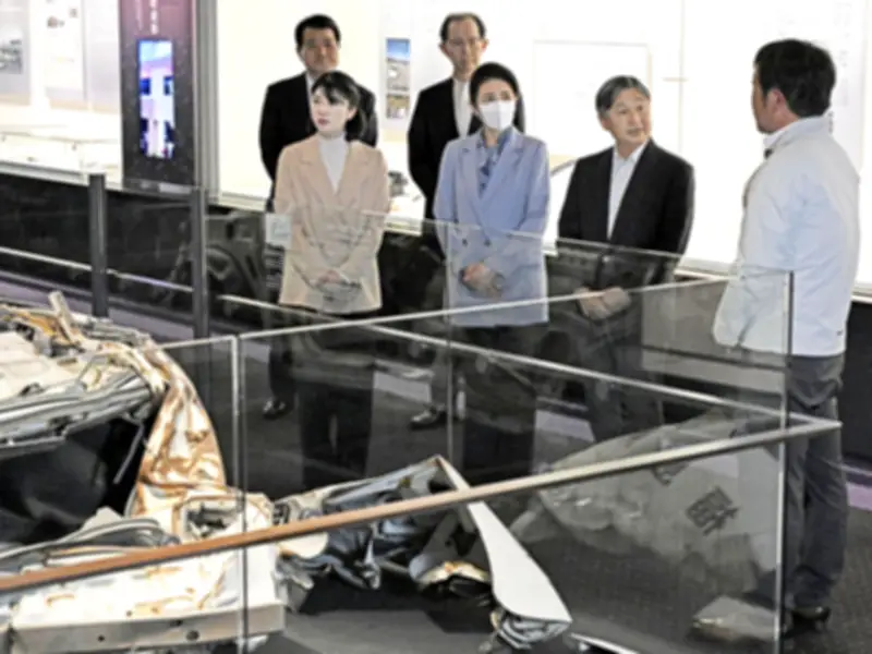 天皇皇后両陛下と愛子さま、富岡町の震災アーカイブ施設を視察 復興の歩みに理解深める